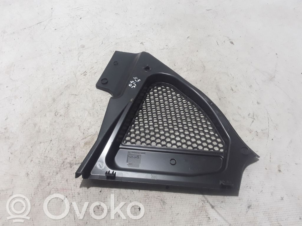Plaque avant support serrure de capot   7399018