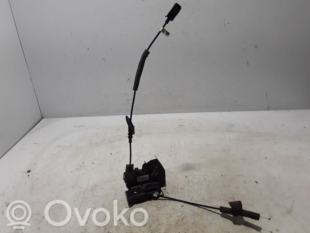 Takaoven lukko   825039922R