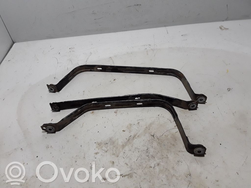 Audi A6 S6 C8 4K Polttoainesäiliön kannake