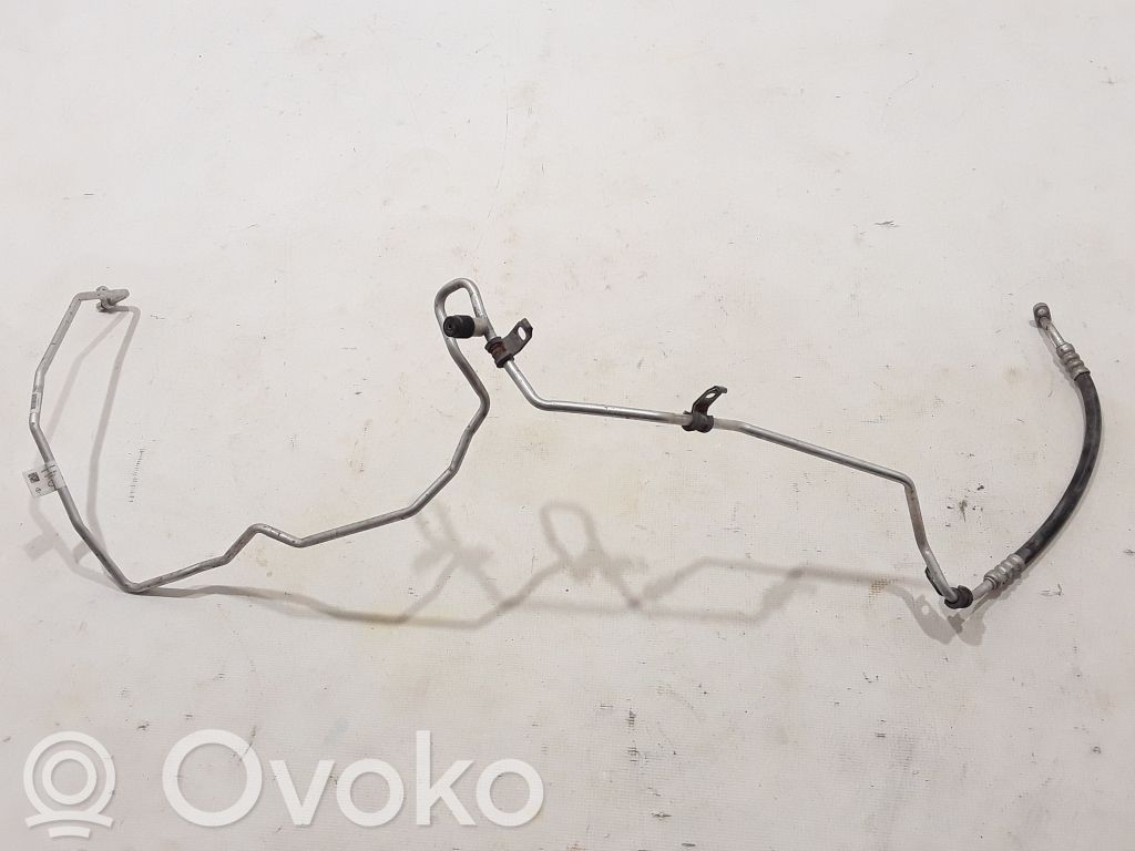 Renault Trafic III (X82) Ilmastointilaitteen putki (A/C) 