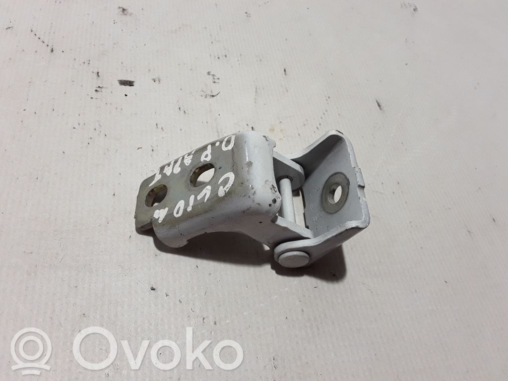 Renault Clio IV Front door lower hinge 