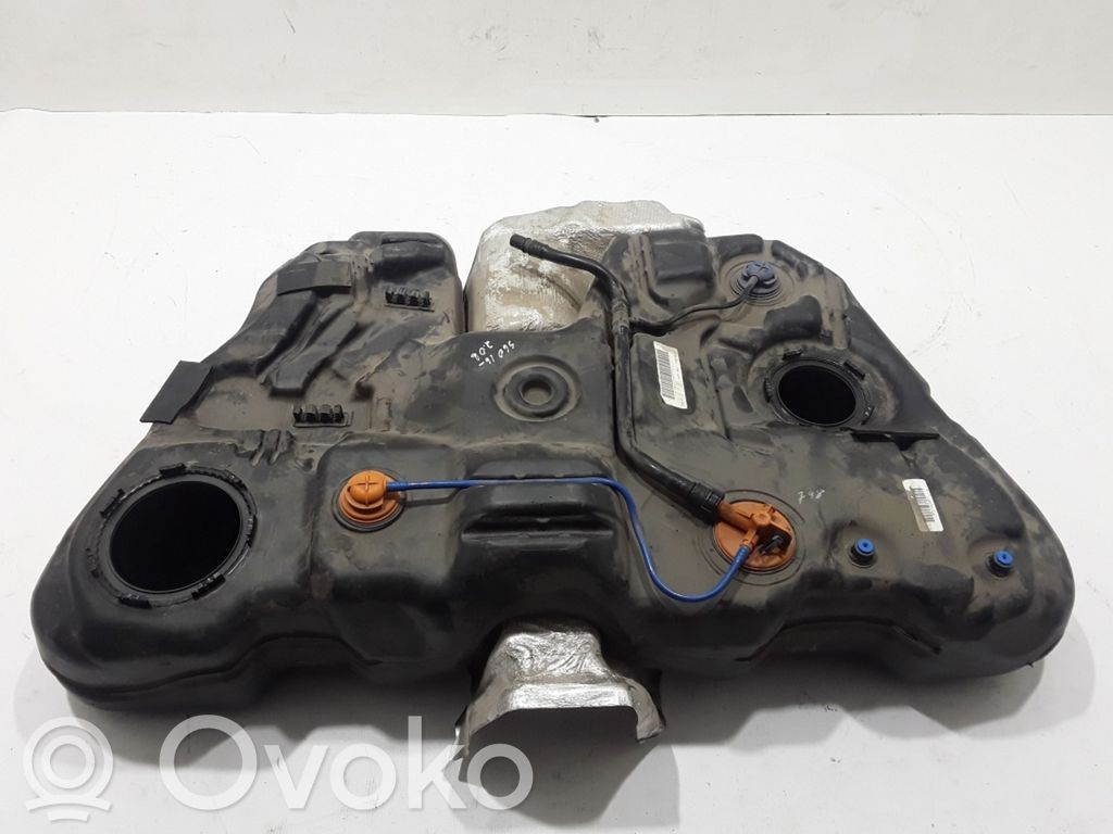 Volvo S60 Polttoainesäiliö 