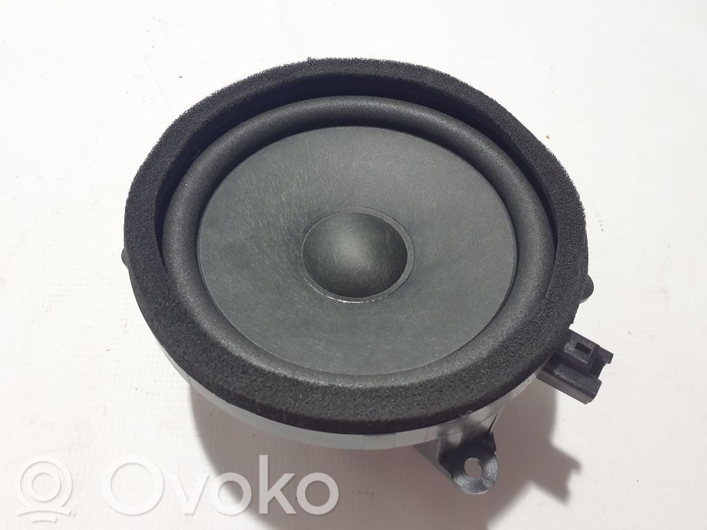 Volvo S90, V90 Altavoz de la puerta trasera 