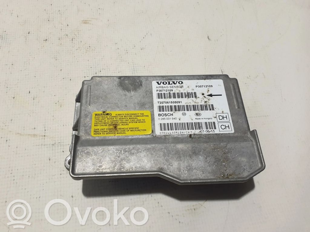 Volvo XC70 Unitate/modul de comandă airbaguri 