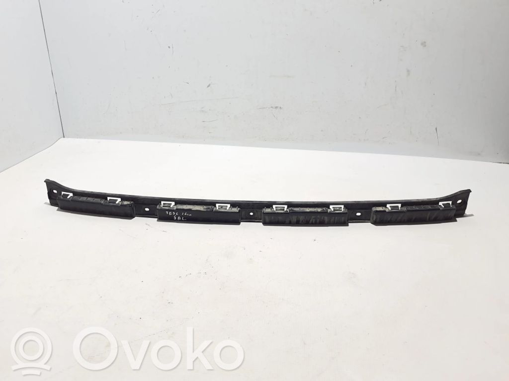 Rear bumper mounting bracket   6007724
