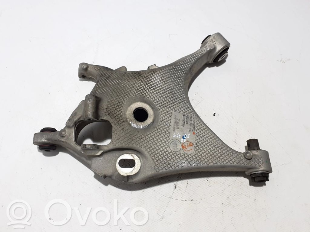 Volvo S60 Górny wahacz tylny 