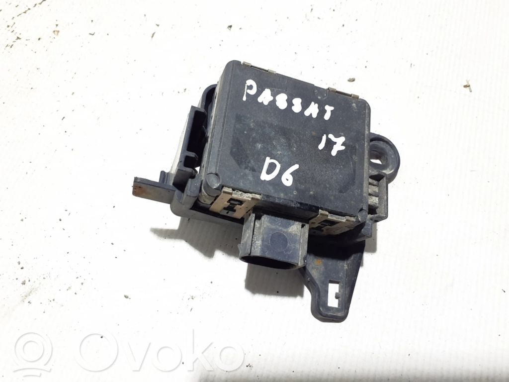 Volkswagen PASSAT B8 Distronic sensor radar 