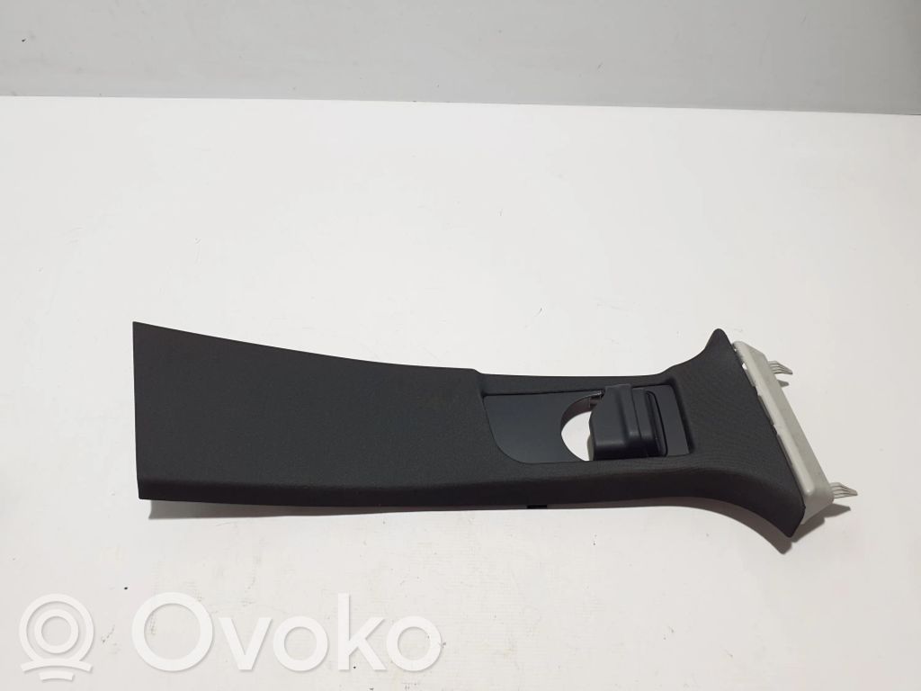 Mercedes-Benz EQC Rivestimento montante (B) (superiore)