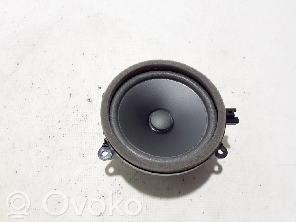 Volvo XC40 Altoparlante portiera posteriore 