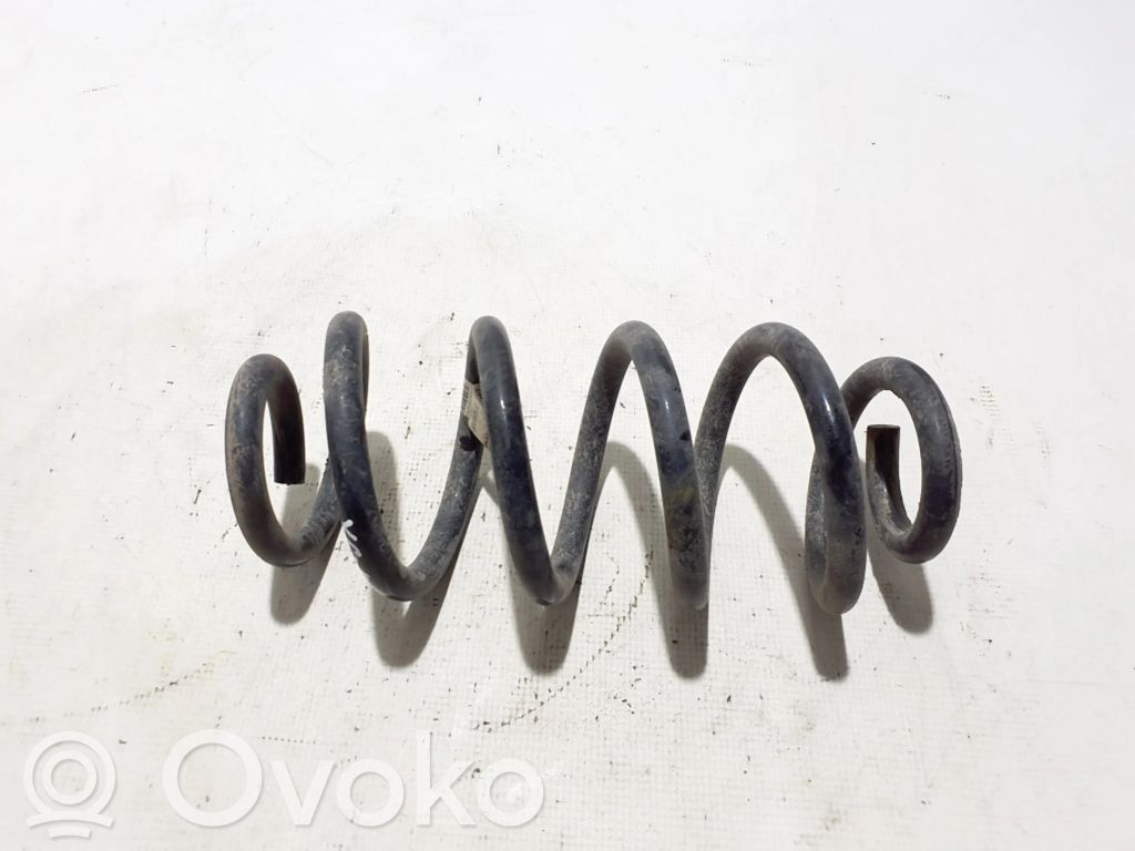 Volvo XC40 Sprężyna tylna 