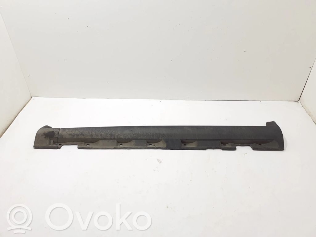 Volvo C30 Kynnys 