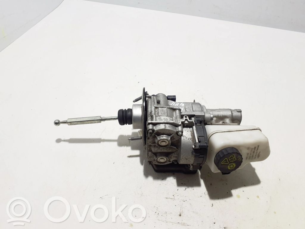 Volkswagen Golf VII Servofreno