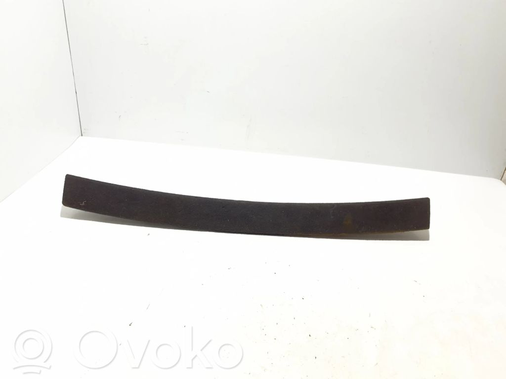 Volkswagen Touareg II Rivestimento laterale del portellone posteriore/bagagliaio
