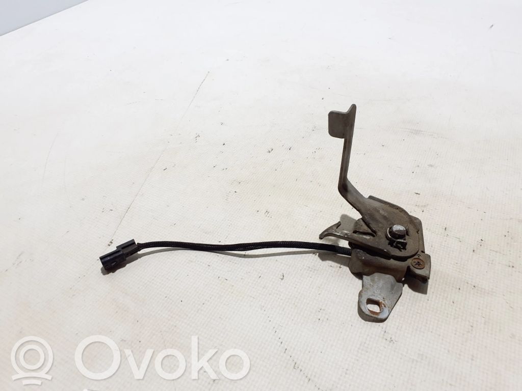 Dacia Dokker Engine bonnet (hood) release handle 