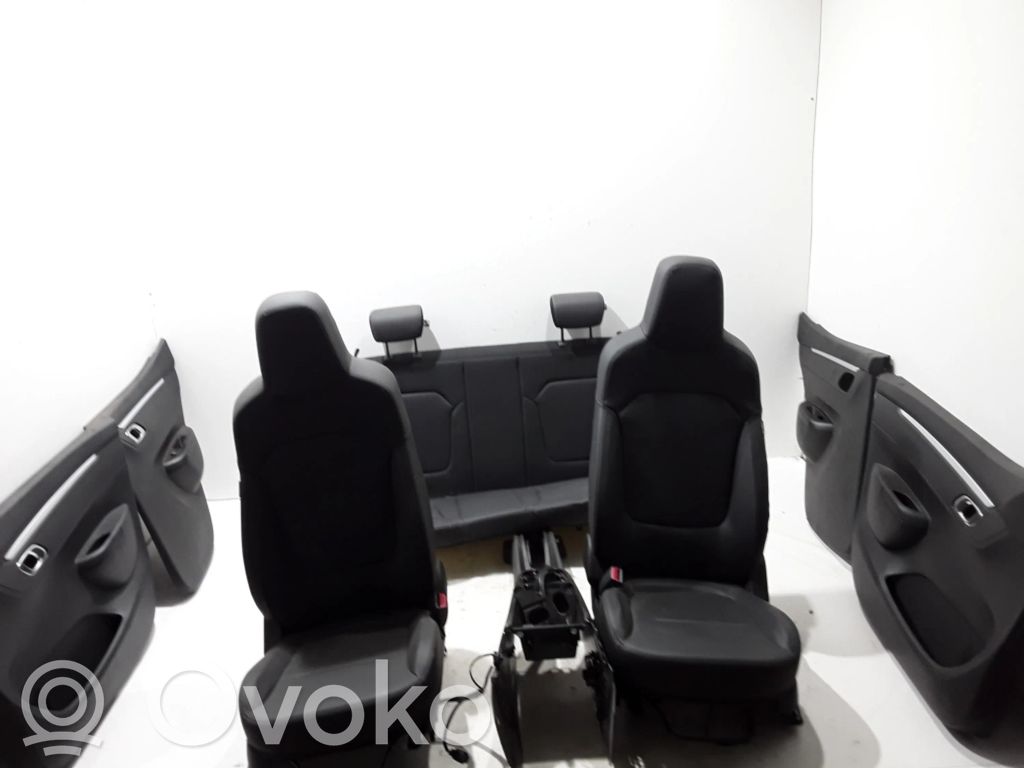 Juego interior