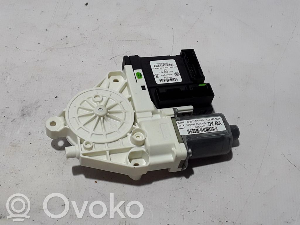 Volkswagen Caddy Motor del regulador de la ventanilla de la puerta delantera