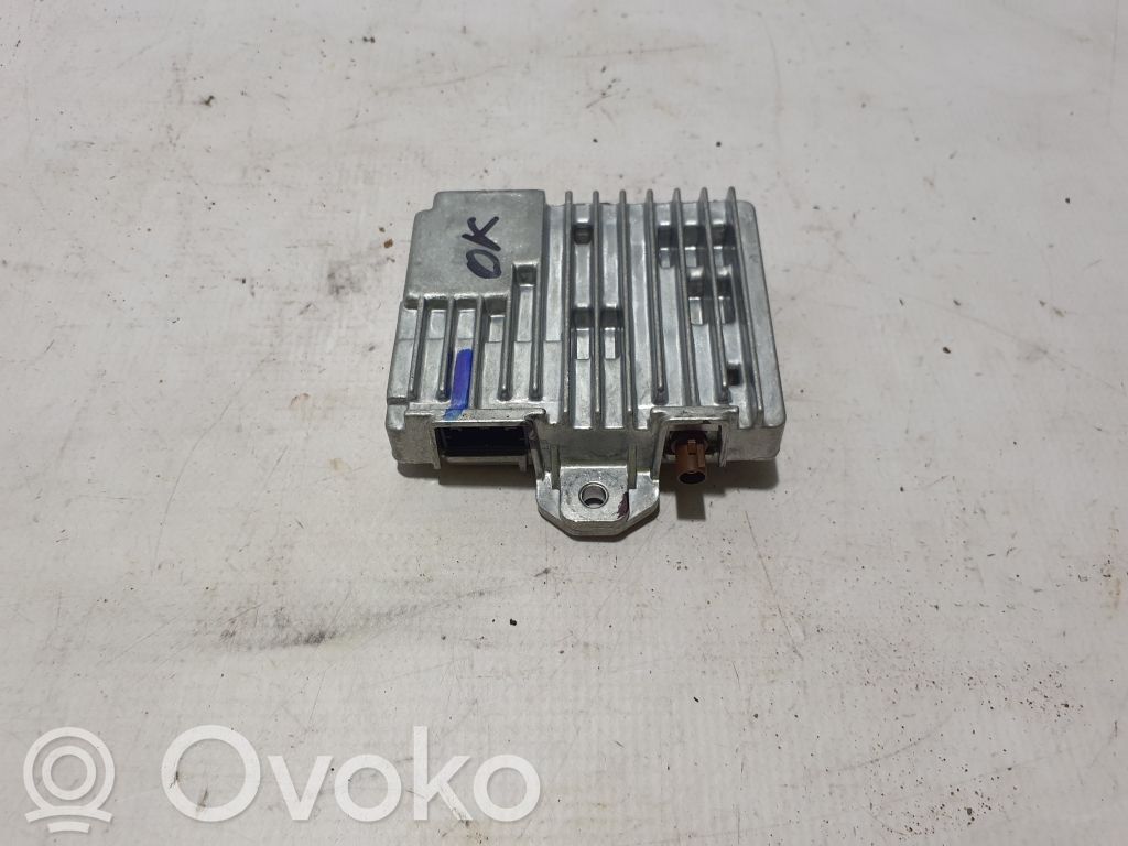 Autres unités de commande / modules   LJ8T3G590AK,LJ8T3G590AK