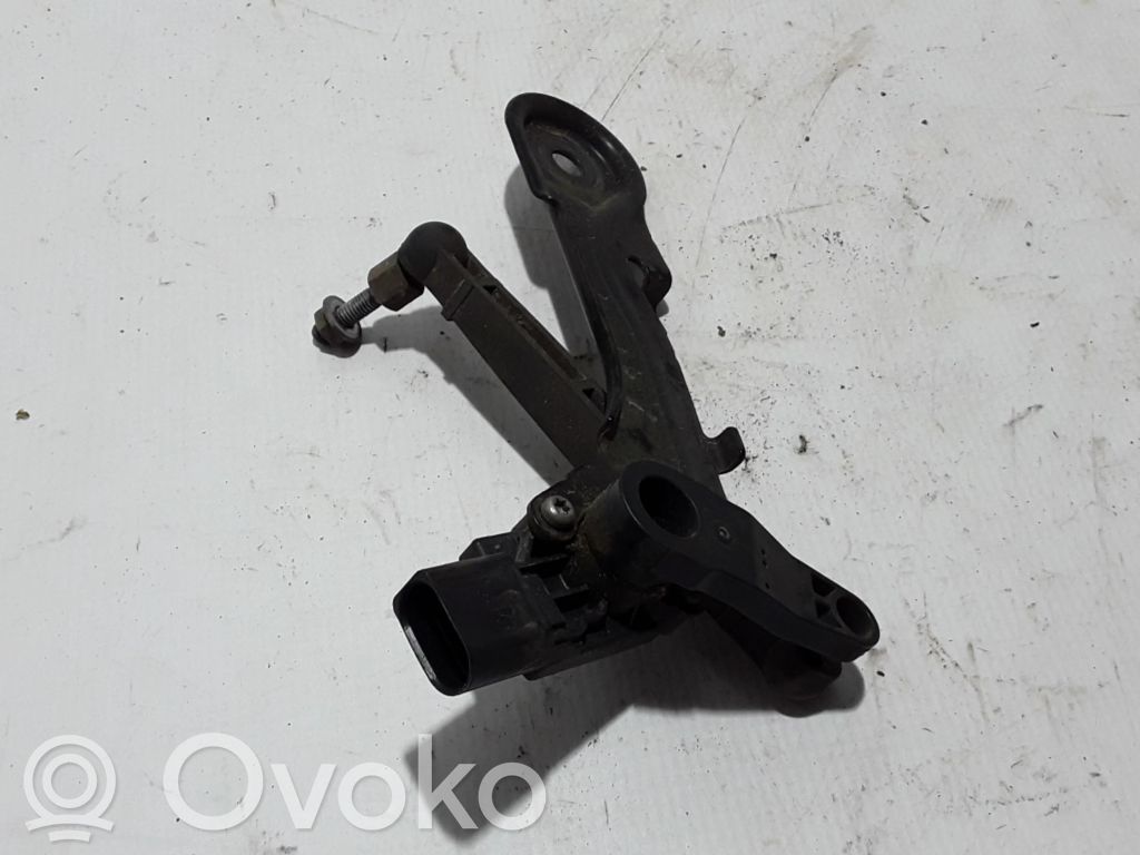 Audi A6 S6 C8 4K Rear air suspension level height sensor 