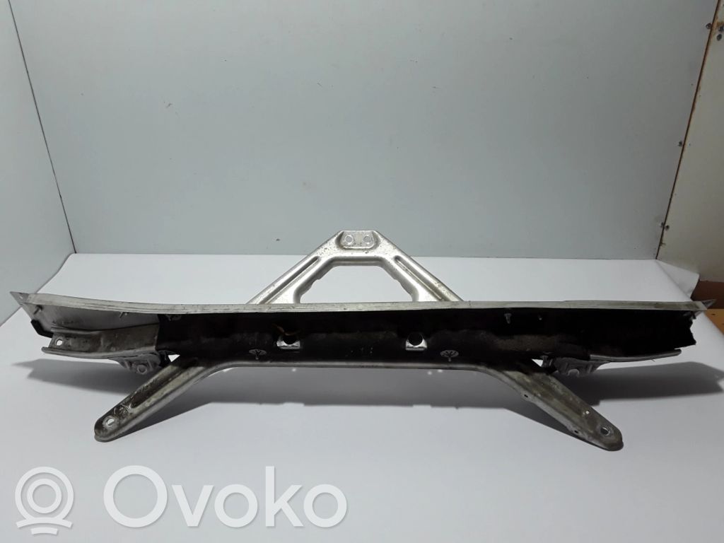 Volkswagen Touareg III Altra parte del vano motore 