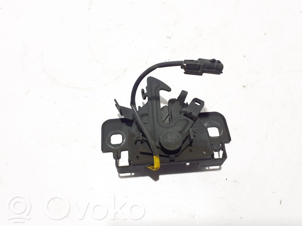 Renault Clio IV Manetă capotă 