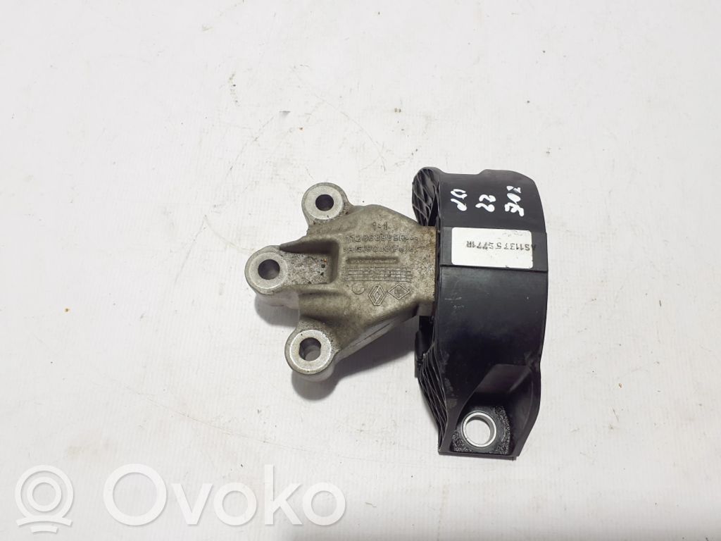 Renault Zoe Engine mounting bracket 