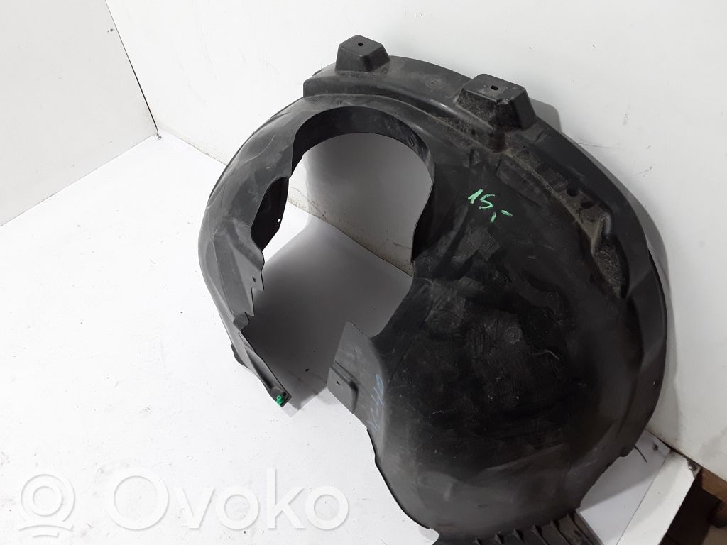 Volvo XC40 Nadkole przednie 