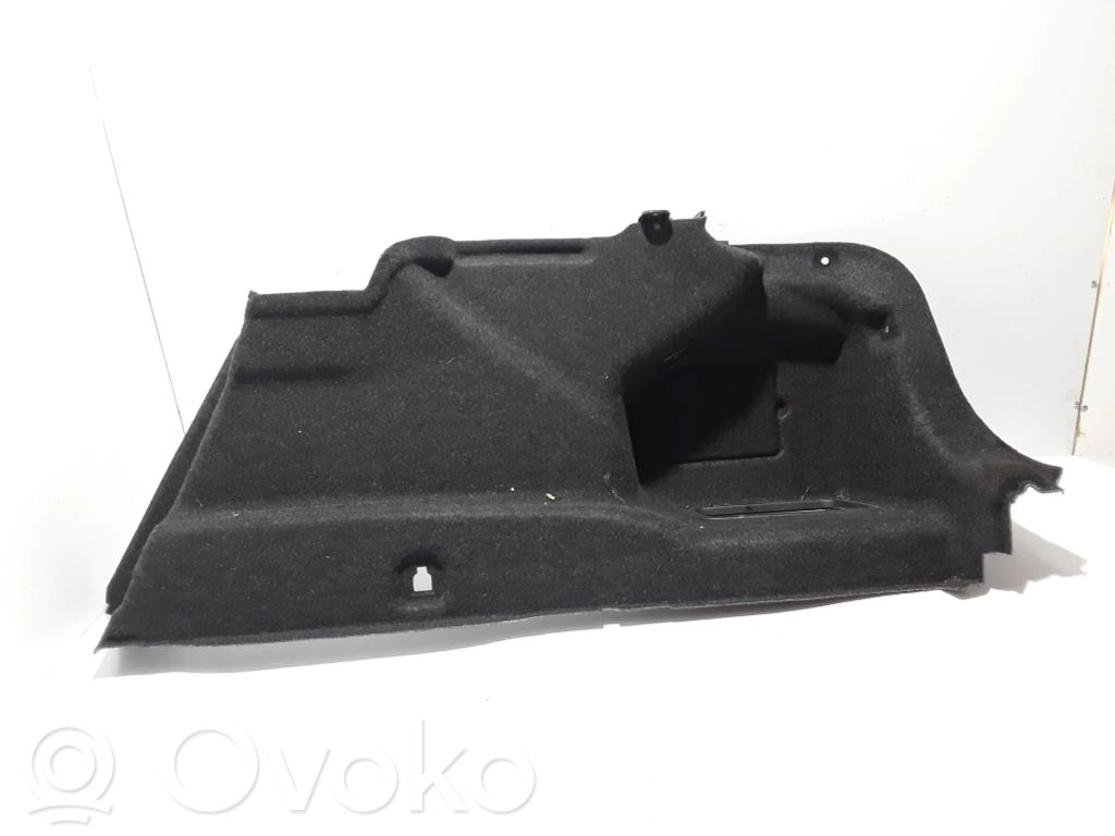 BMW 5 G30 G31 G38 Boczek / Tapicerka / bagażnika 