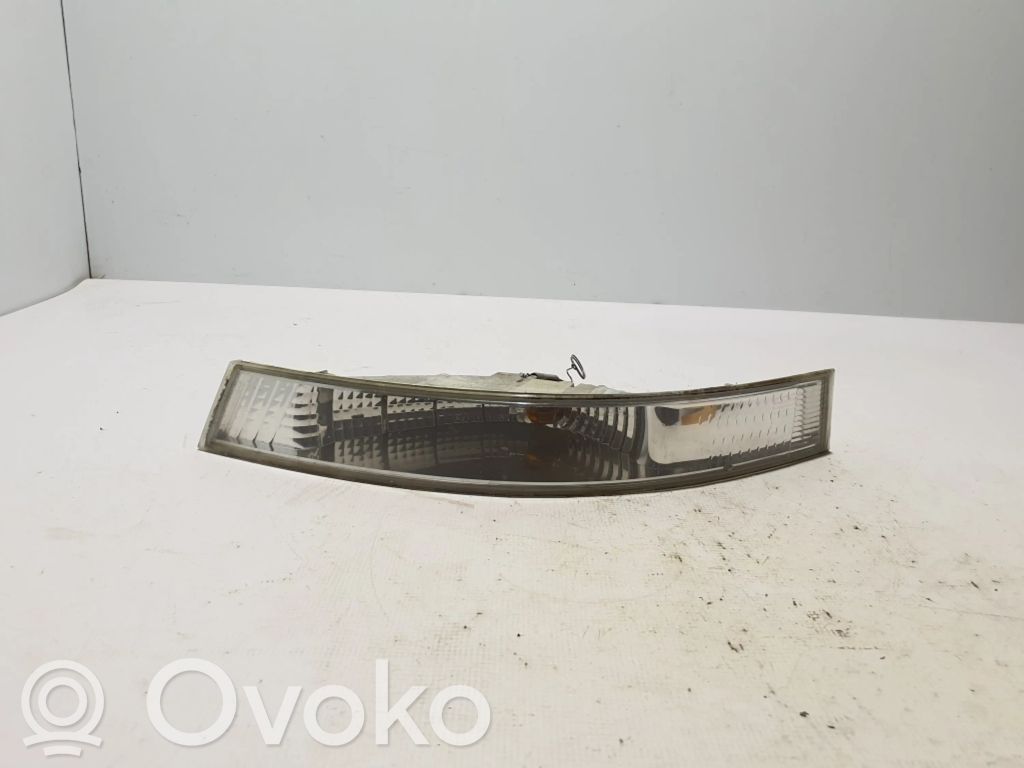 Front indicator light   8200263356