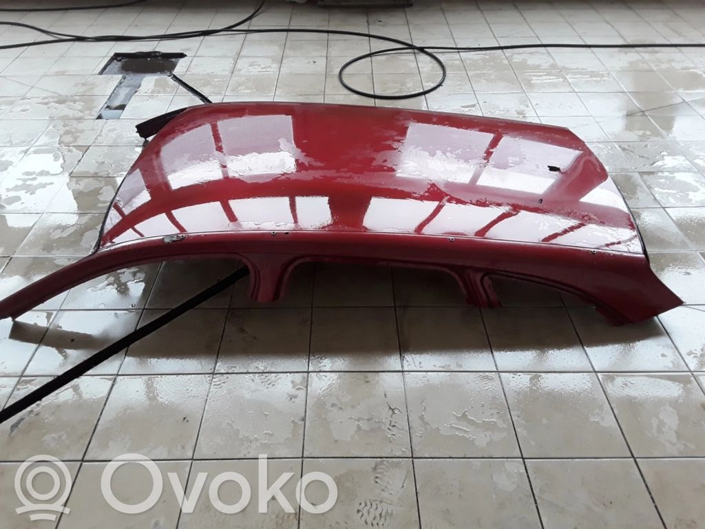 Toit   8W9817111
