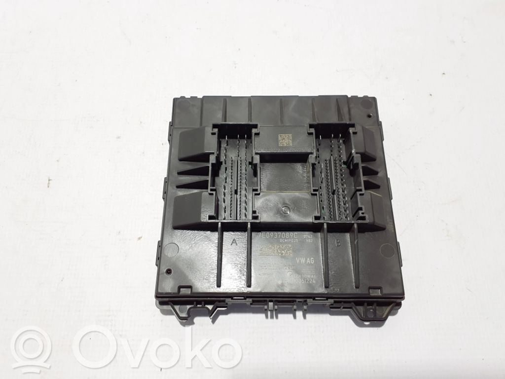 Mukavuusmoduuli   7E0937089C