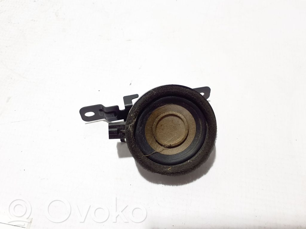 Audi Q8 Panel speaker 