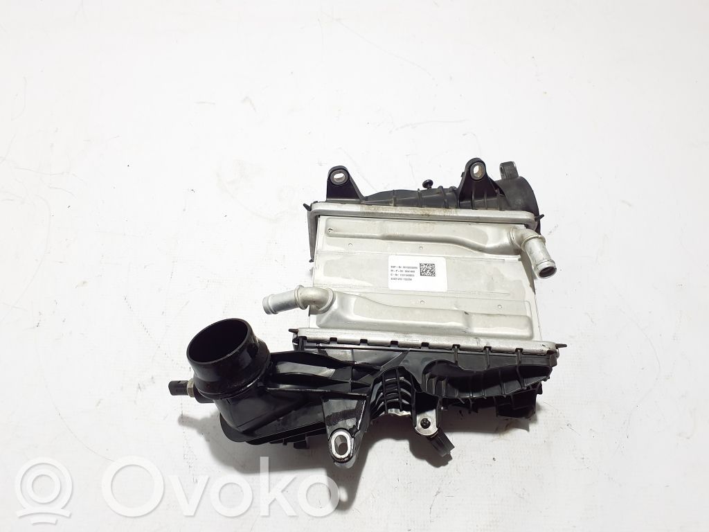 Volvo V60 Interkūlerio radiatorius 
