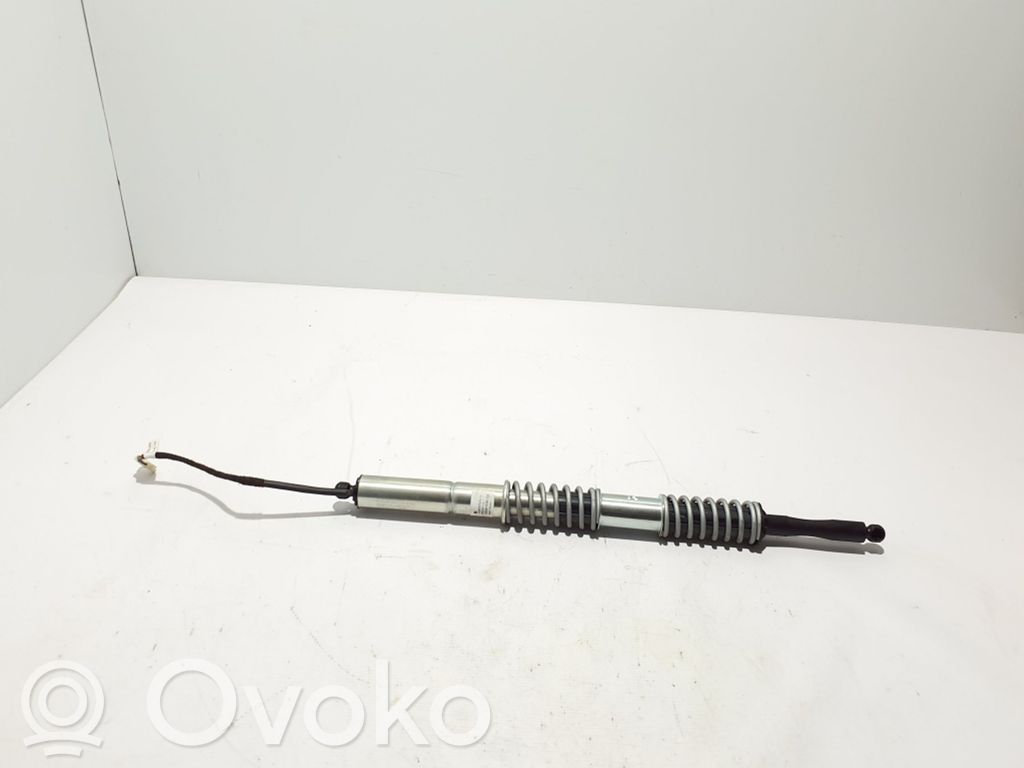 BMW 5 F10 F11 Puntone del portellone posteriore 