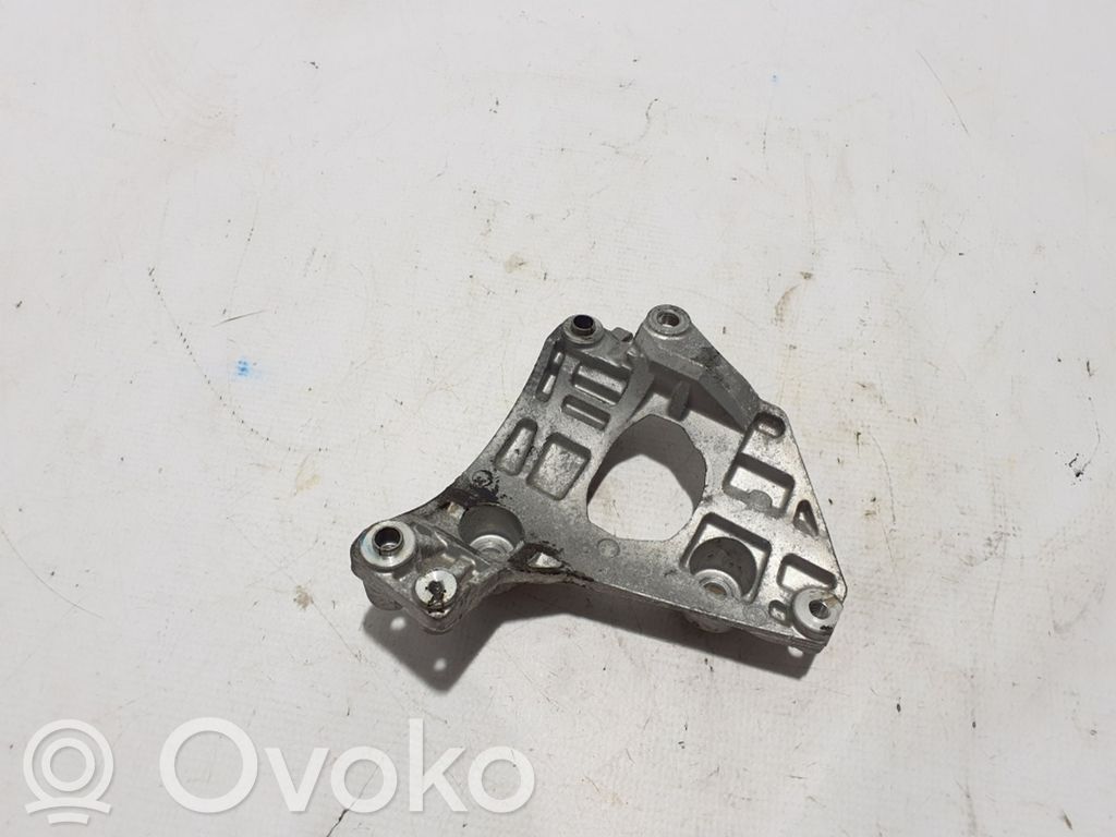 Land Rover Range Rover L405 Uchwyt / Mocowanie sprężarki klimatyzacji 