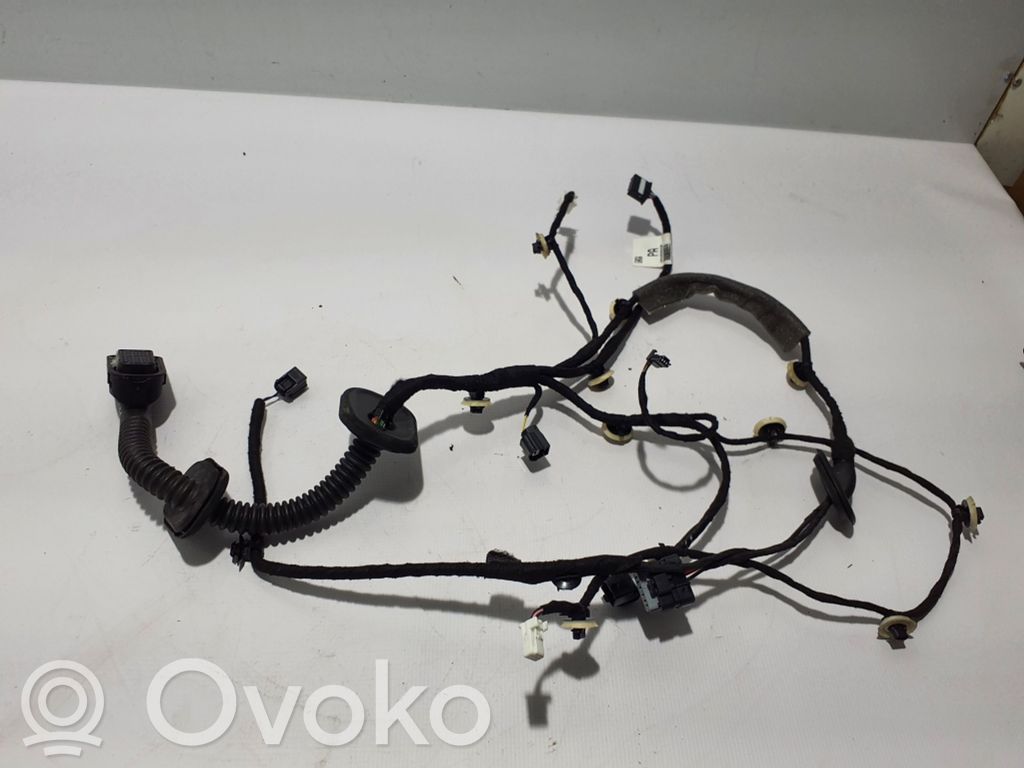 Otros cableados   241254422R