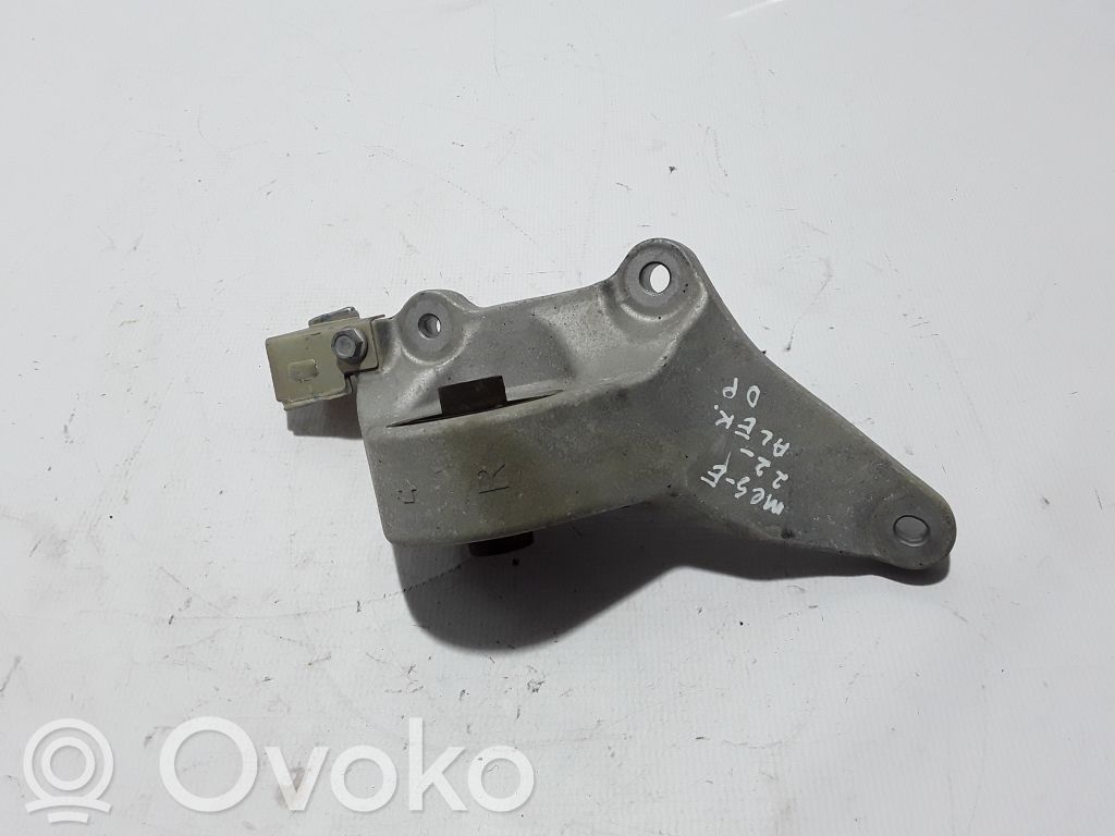 Renault Megane E-Tech Engine mount bracket 
