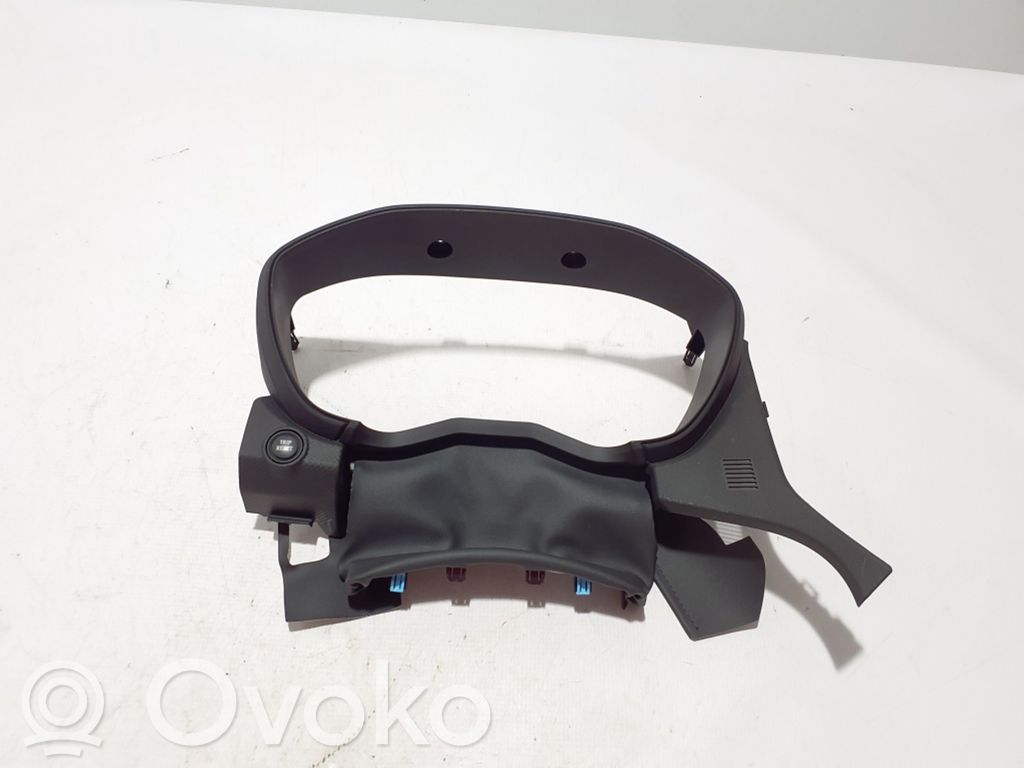 Subaru Forester SK Moldura del panel
