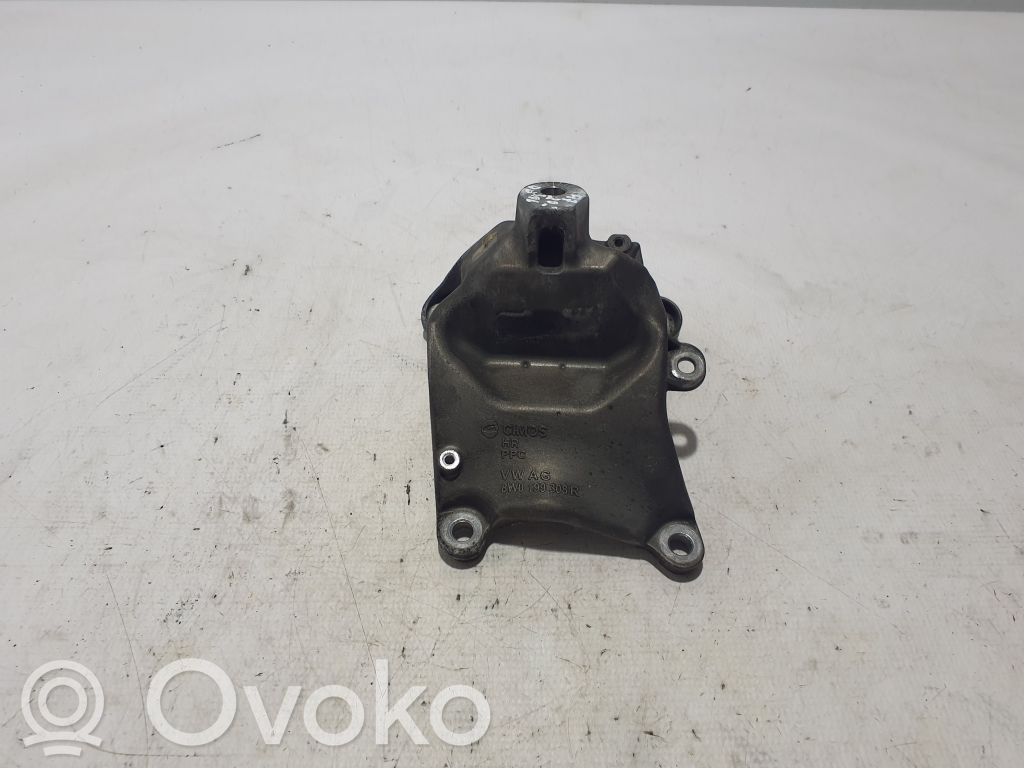 Audi A7 S7 4K8 Engine mounting bracket 