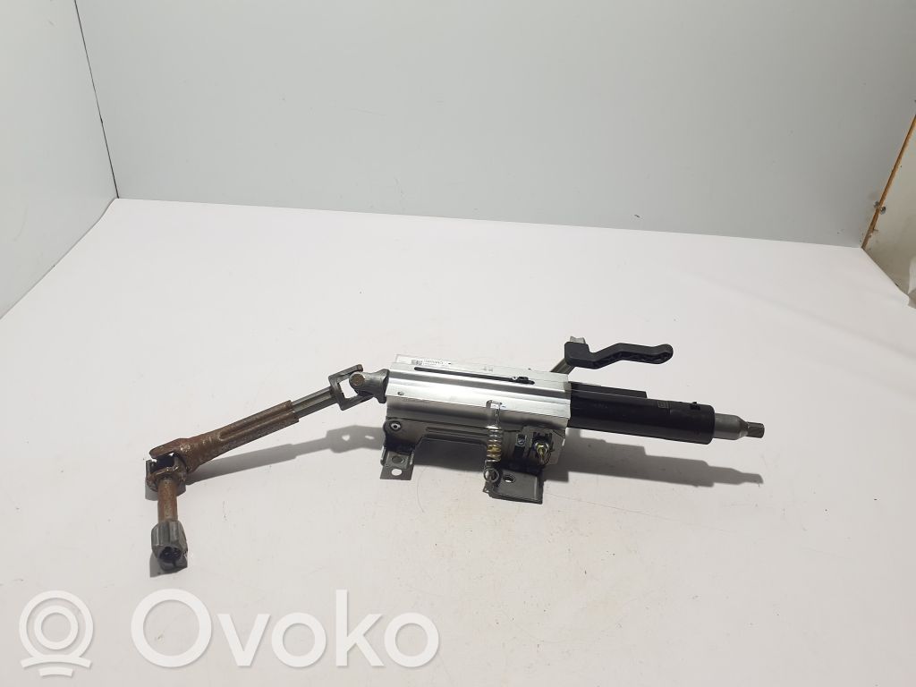 Volvo XC40 Junta universal de la columna de dirección 