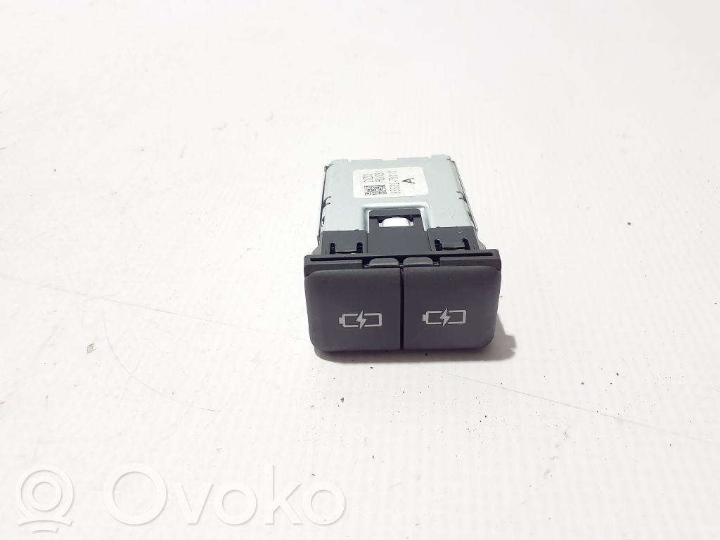 Lexus NX USB socket connector 
