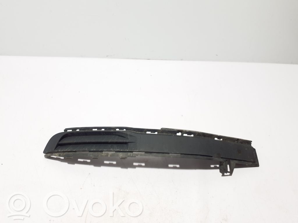 Volkswagen Transporter - Caravelle T6 Grille inférieure de pare-chocs avant 