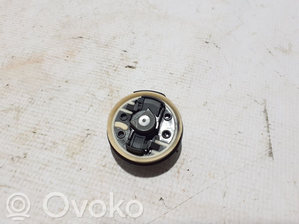 Dacia Duster Airbag deployment crash/impact sensor 