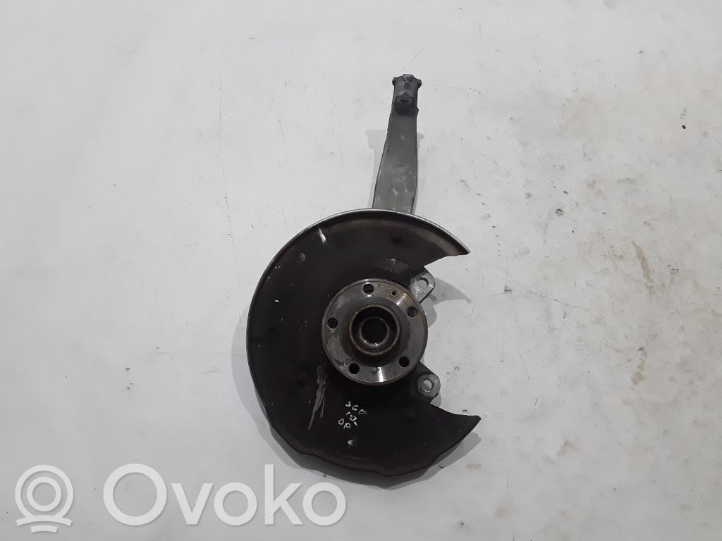 Volvo S60 Cubo de rueda delantera 