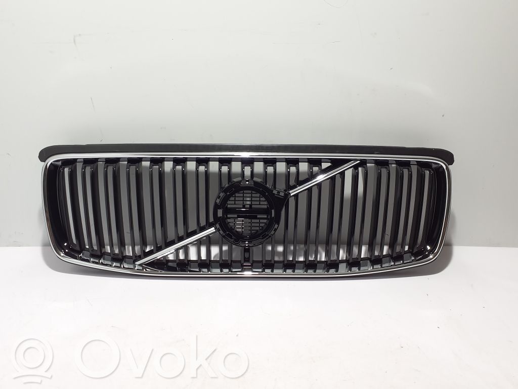 Volvo XC90 Rejilla delantera 