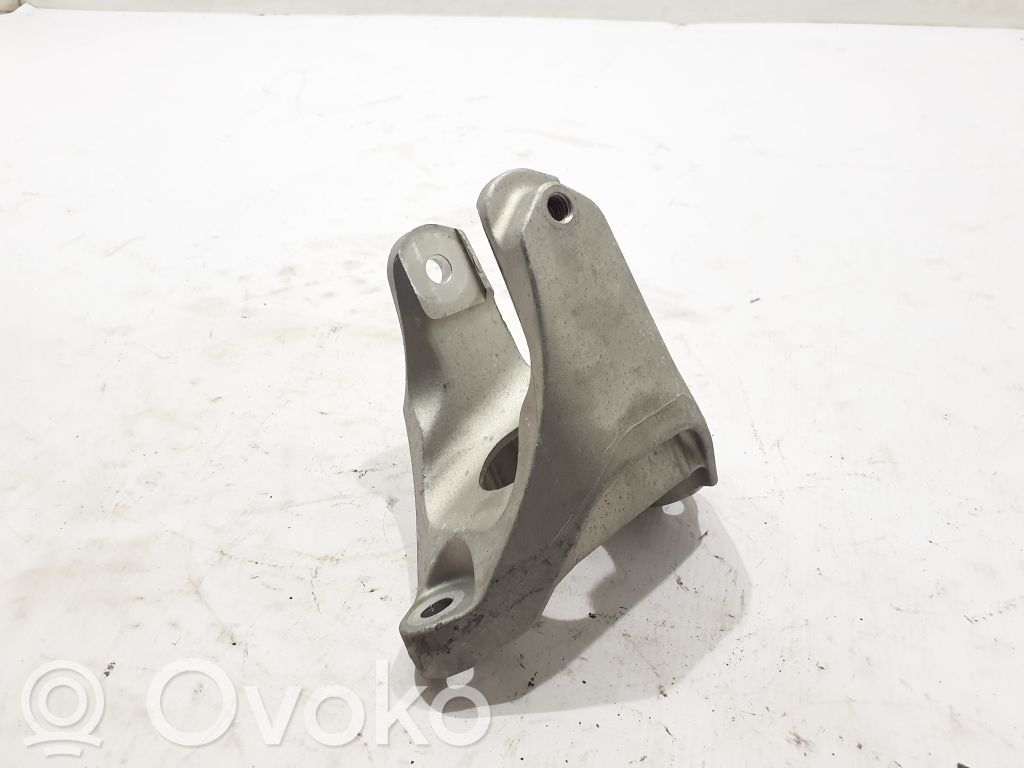 Renault Megane E-Tech Engine mounting bracket 