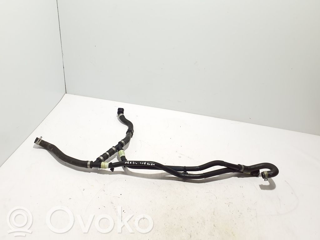 Renault Arkana Tubo flessibile del liquido di raffreddamento del motore