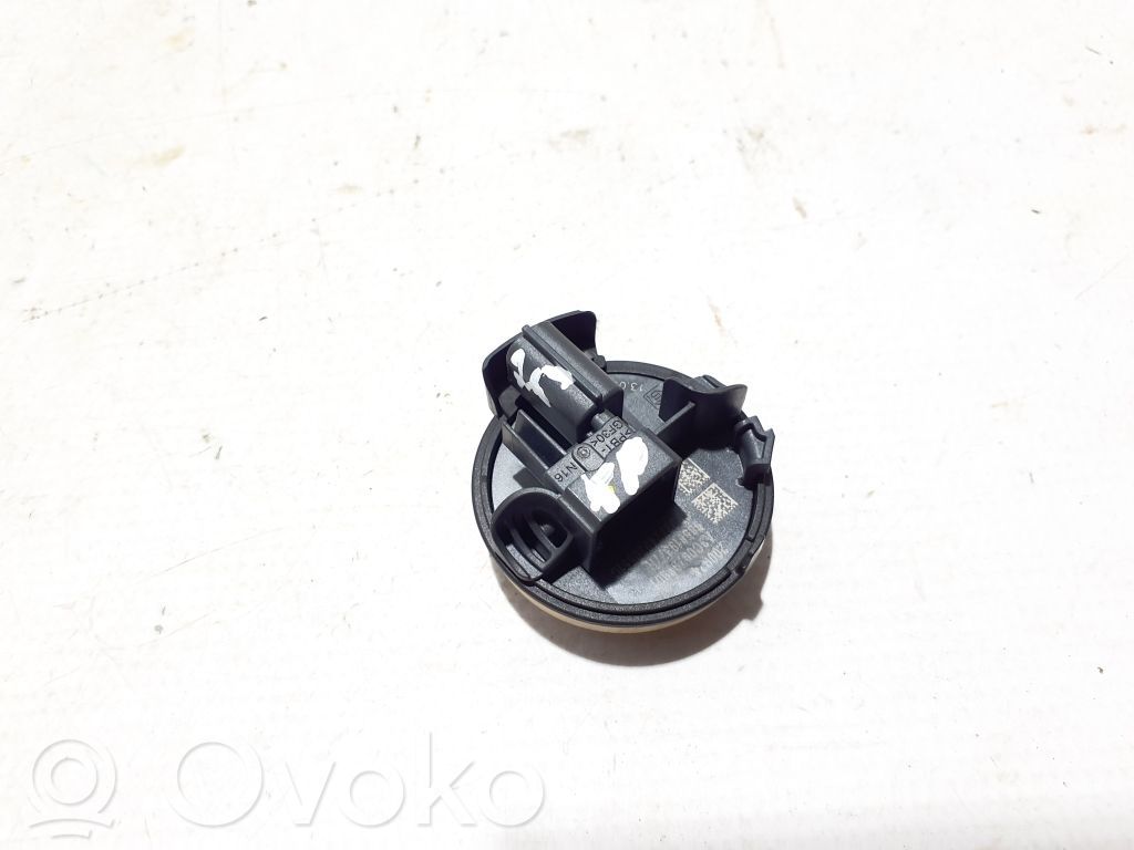 Dacia Duster Airbag deployment crash/impact sensor 