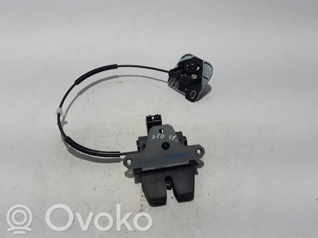 Volvo S80 Zamek drzwi tylnych samochodów dostawczych 