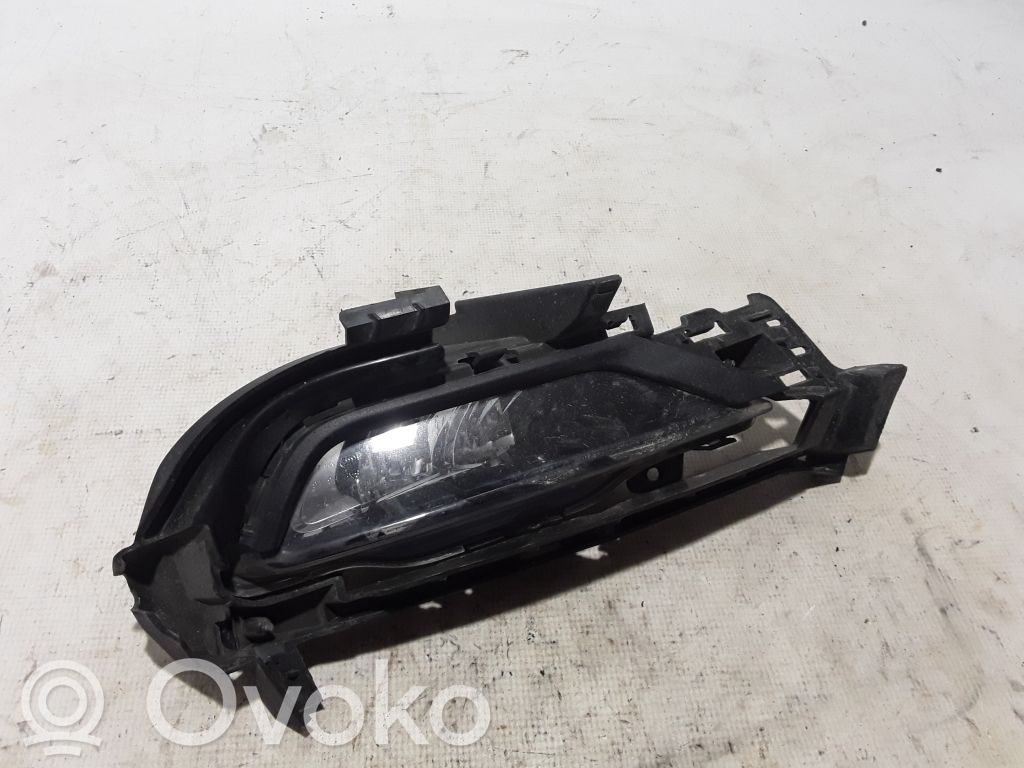 Volvo S90, V90 Etusumuvalo 
