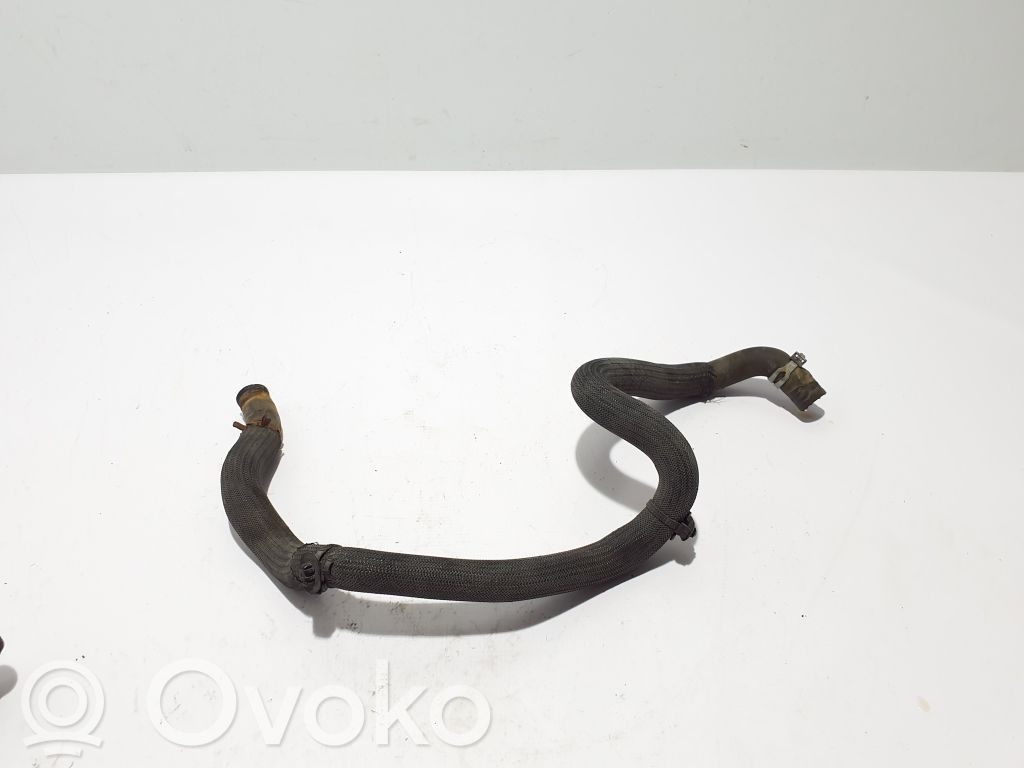Opel Vivaro Conductă/furtun lichid de răcire motor 